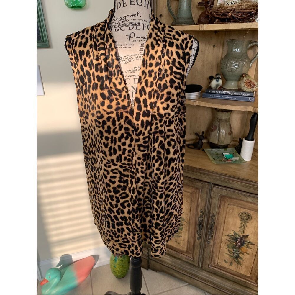 Cheetah Print Sleeveless Blouse